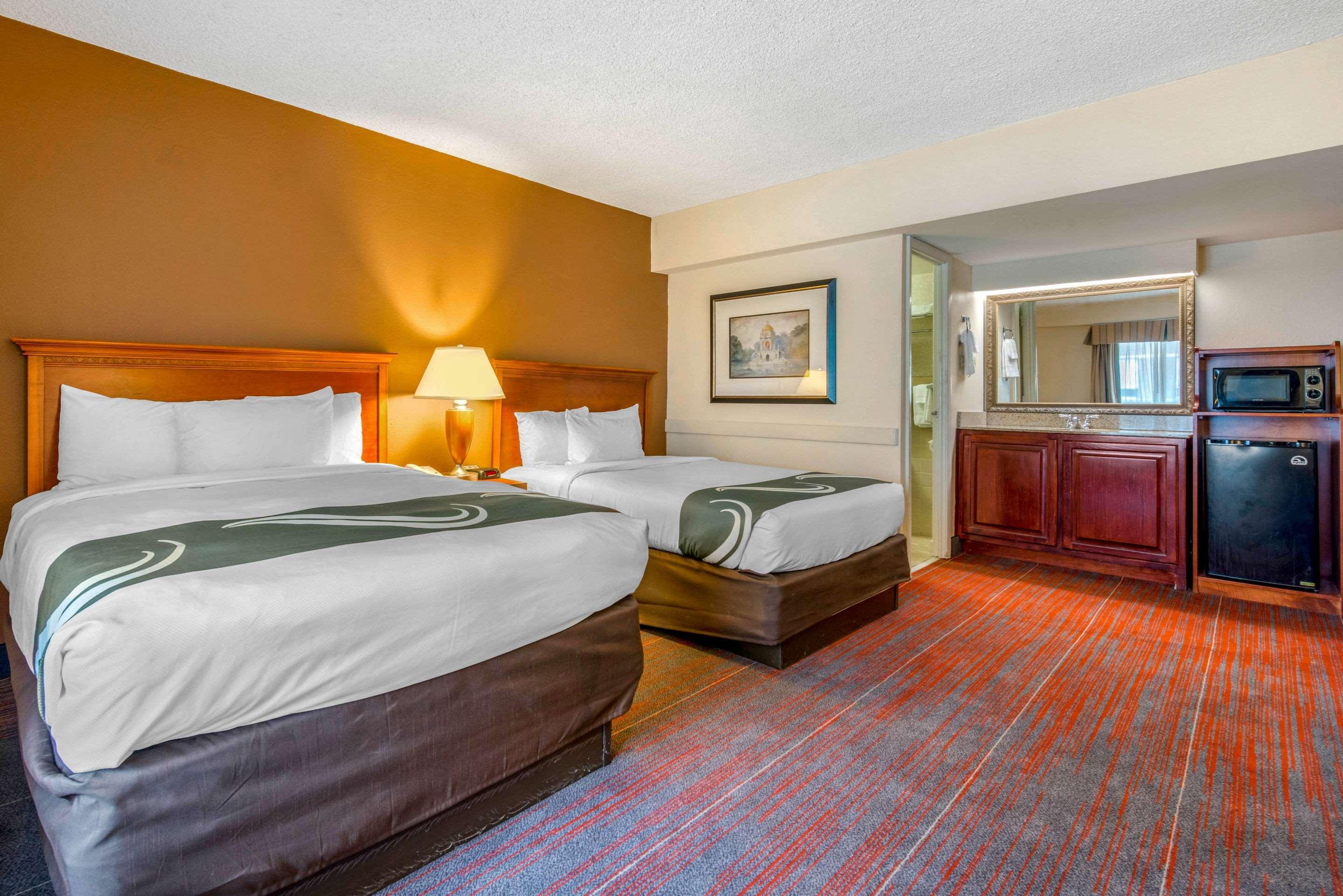 Quality Inn Savannah Historic District Extérieur photo