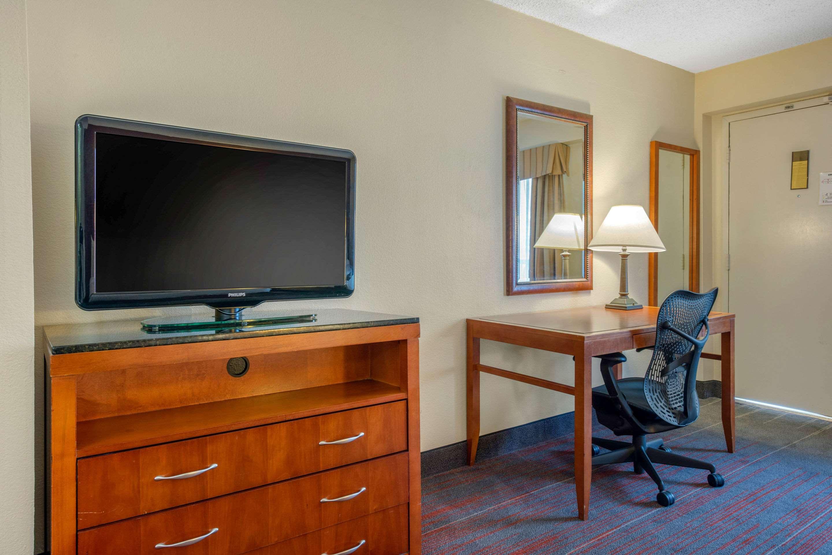 Quality Inn Savannah Historic District Extérieur photo