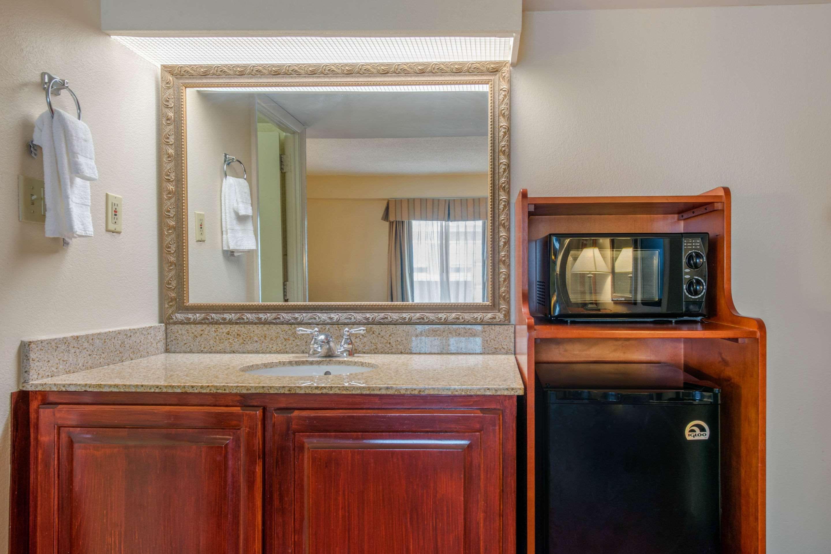 Quality Inn Savannah Historic District Extérieur photo