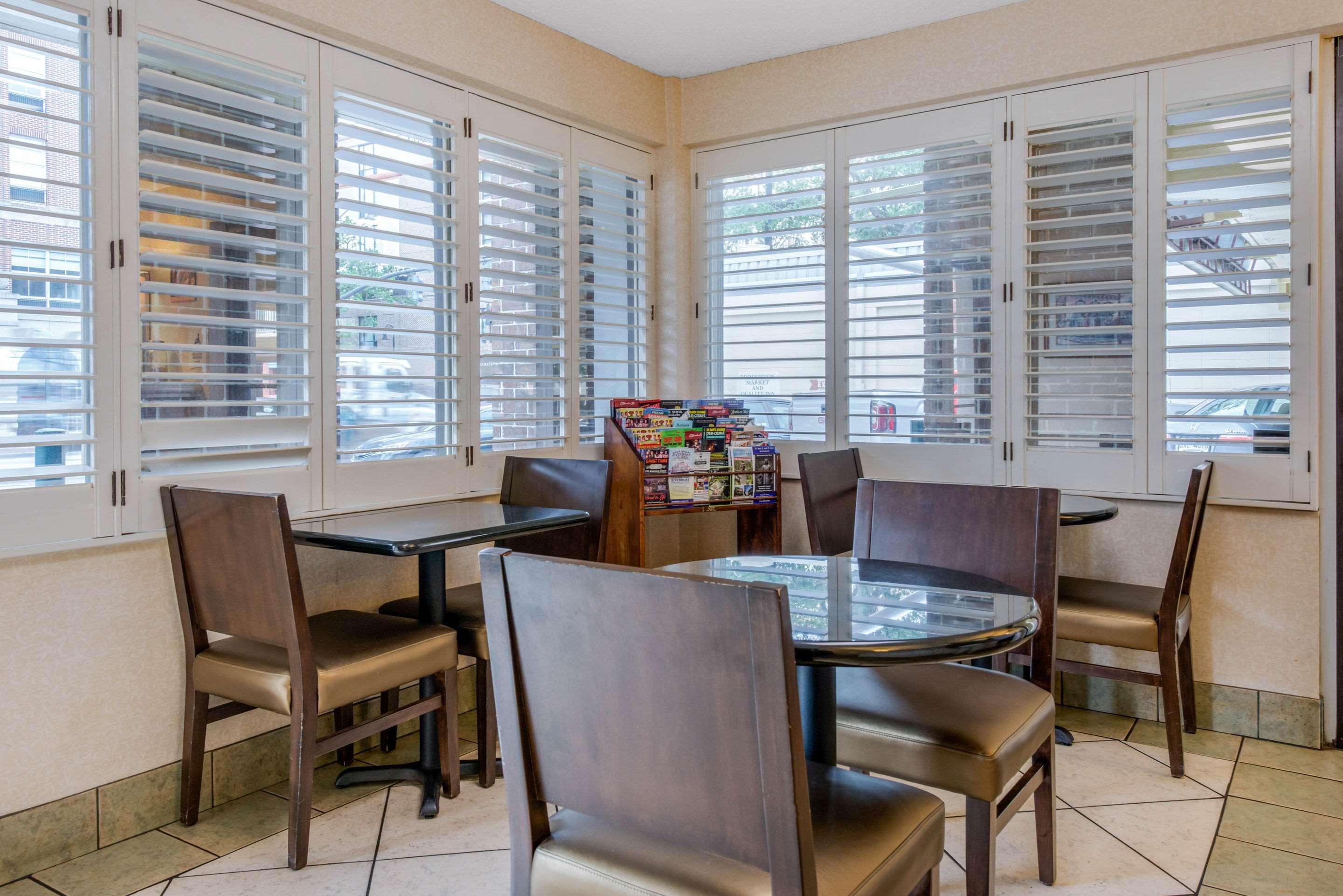 Quality Inn Savannah Historic District Extérieur photo