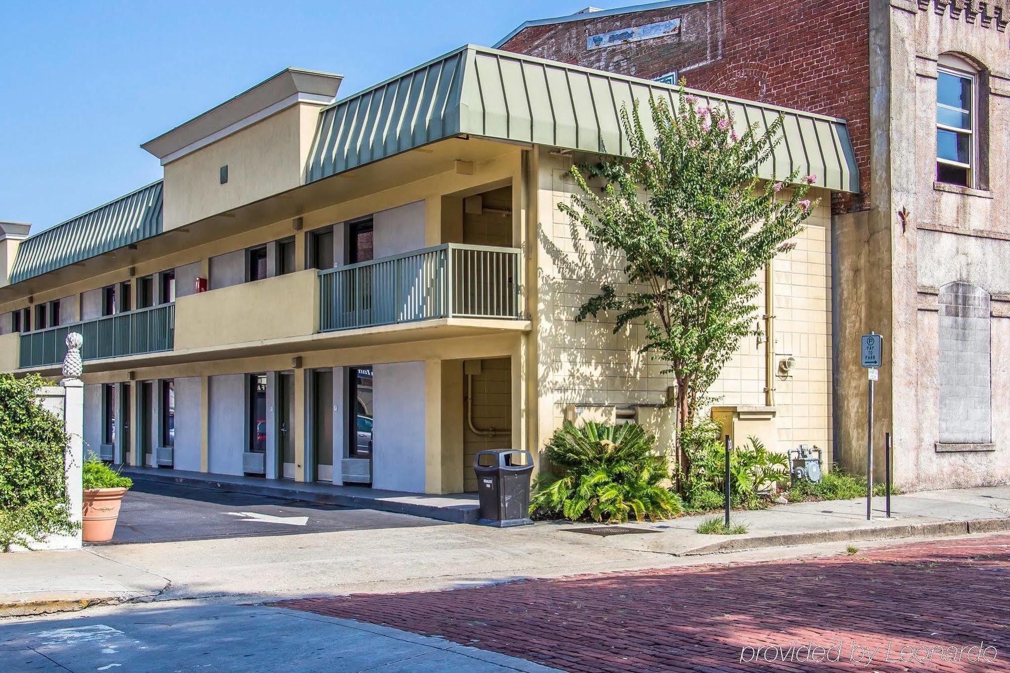 Quality Inn Savannah Historic District Extérieur photo