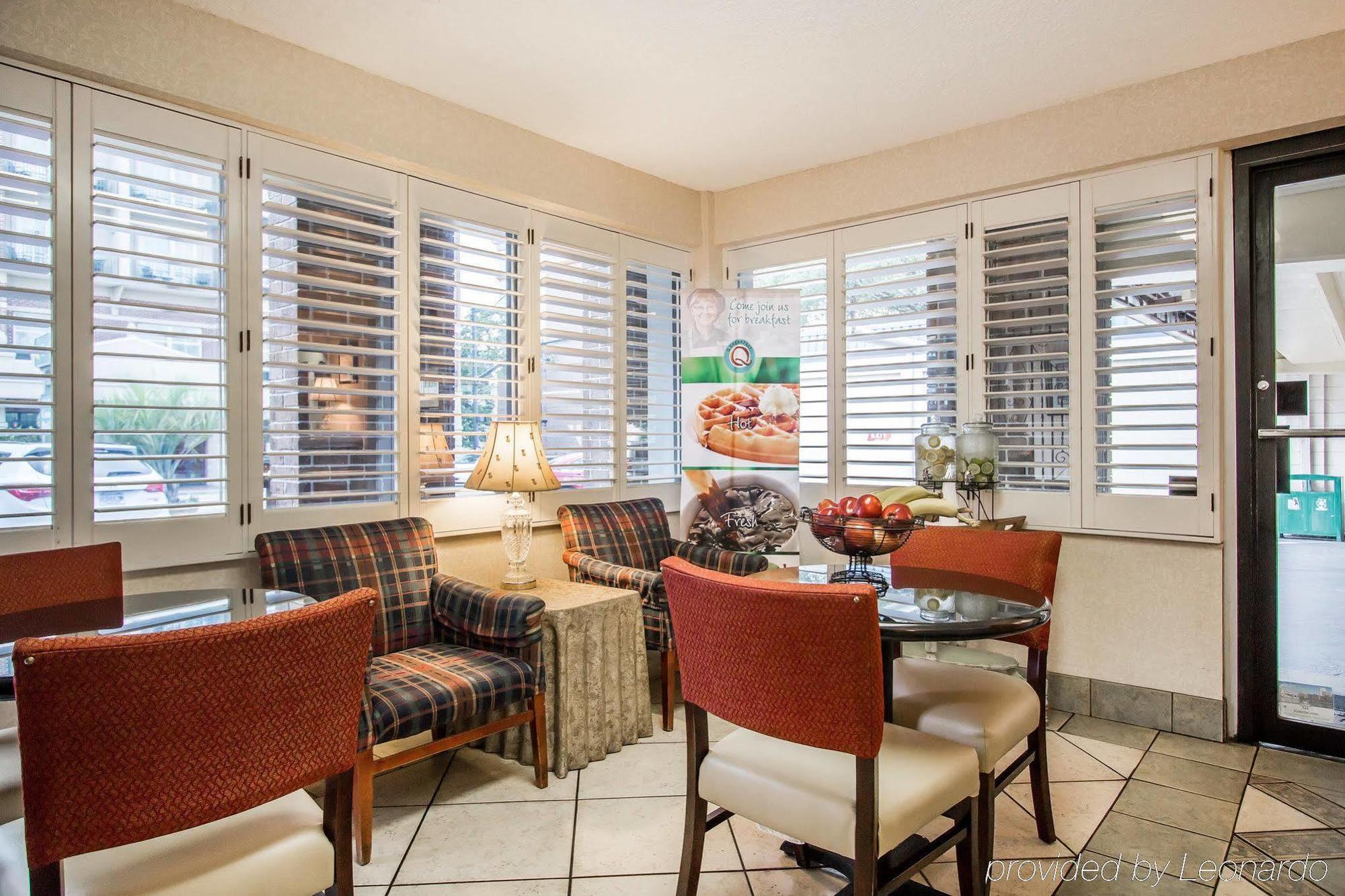 Quality Inn Savannah Historic District Extérieur photo