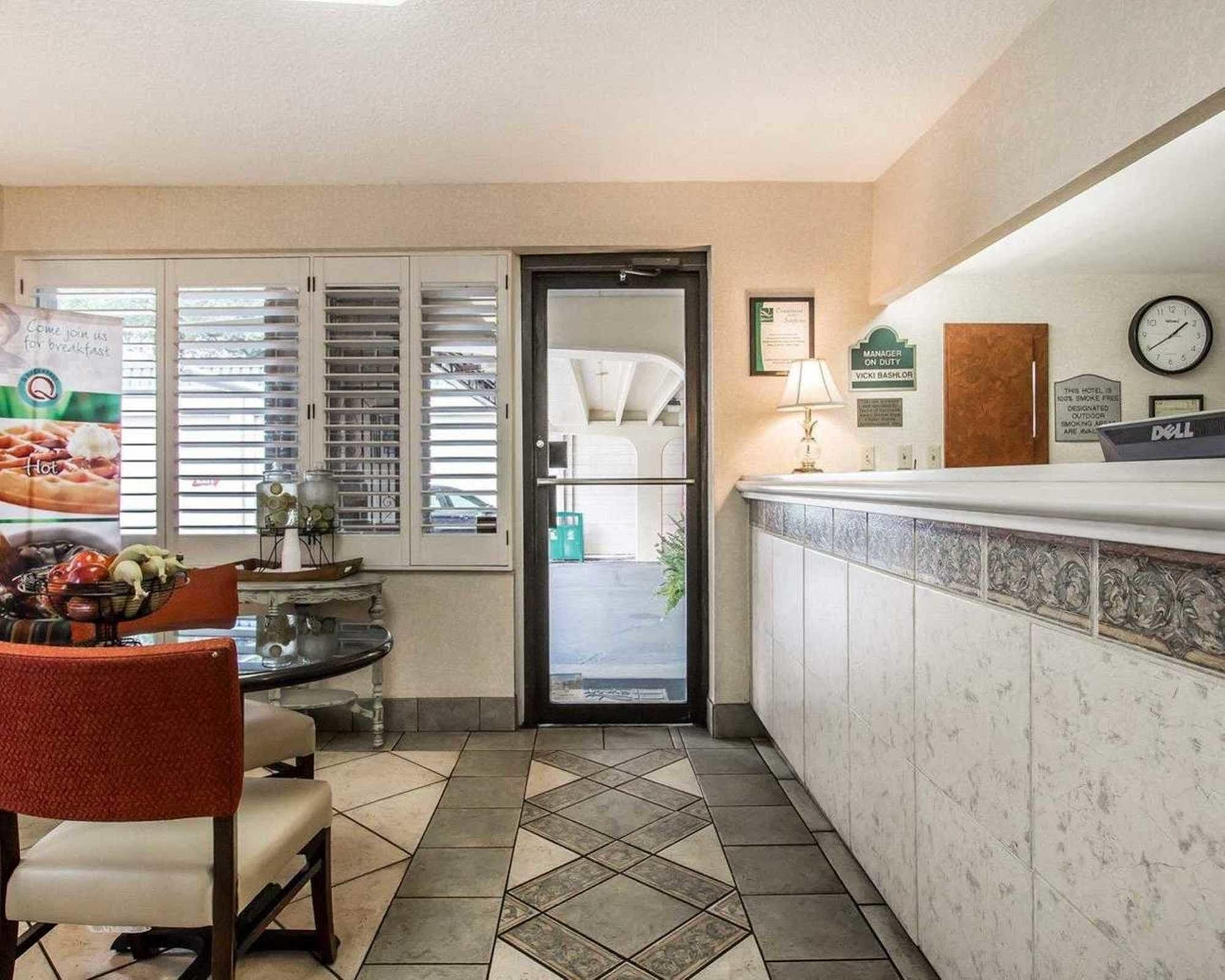 Quality Inn Savannah Historic District Extérieur photo